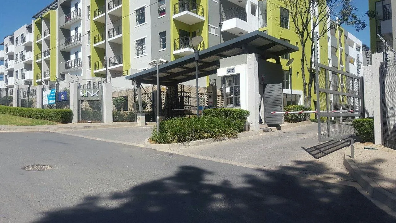 2 Bedroom Apartment / flat to rent in Rivonia