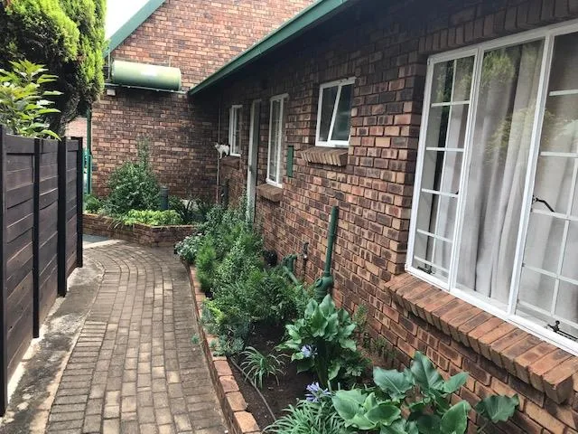 2 Bedroom Townhouse to rent in Celtisdal