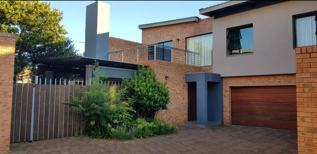 3 Bedroom Townhouse to rent in Lydenburg