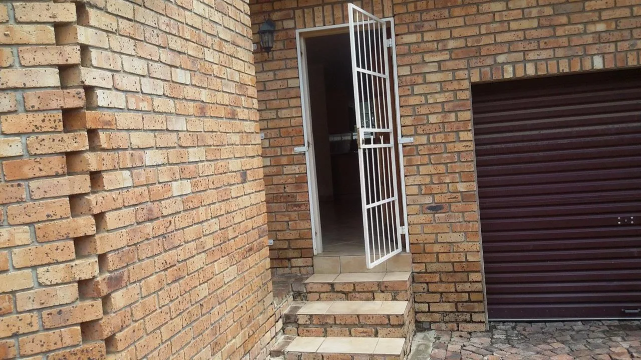 2 Bedroom Apartment / flat to rent in Ermelo