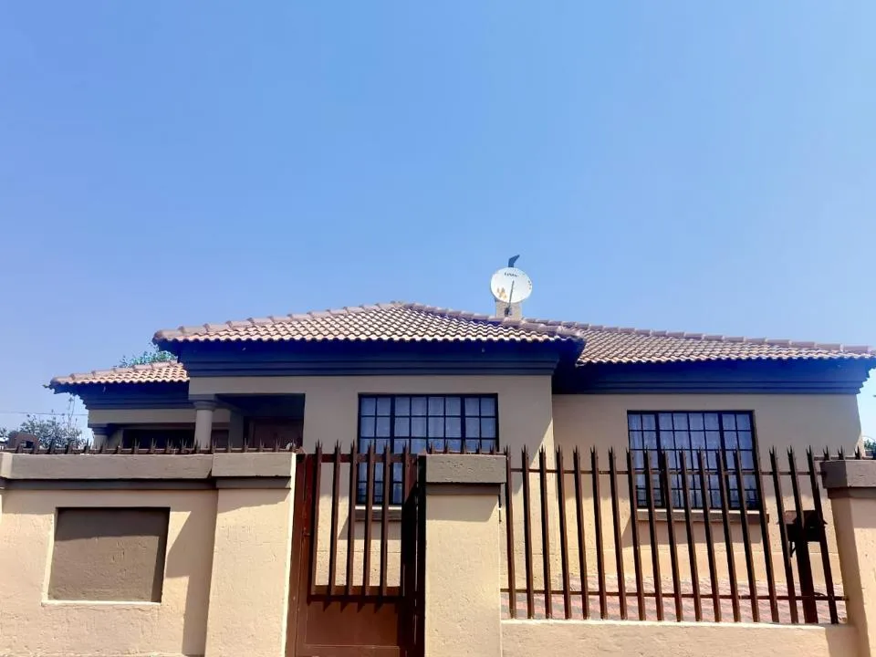 2 Bedroom House to rent in Mhluzi