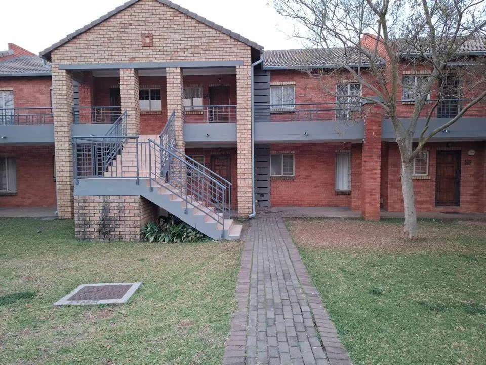 2 Bedroom Townhouse to rent in Equestria