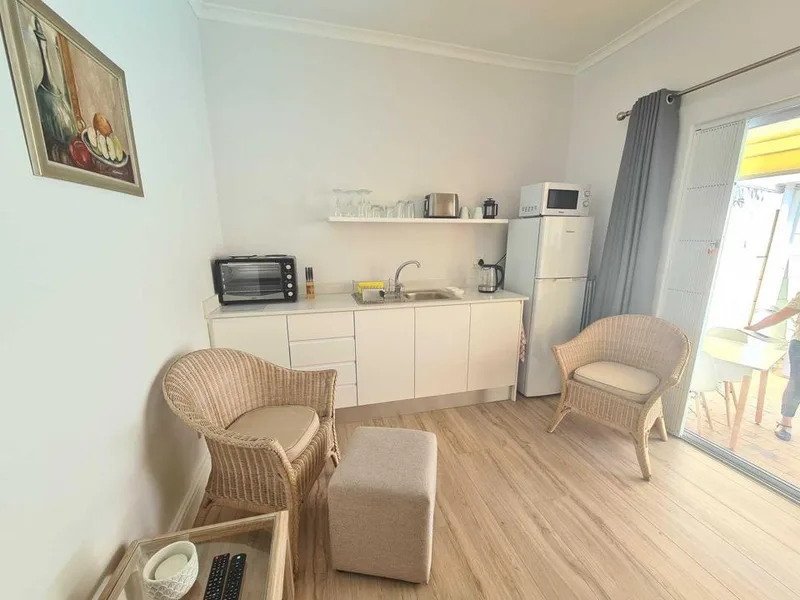 1 Bedroom Apartment / flat to rent in Claremont