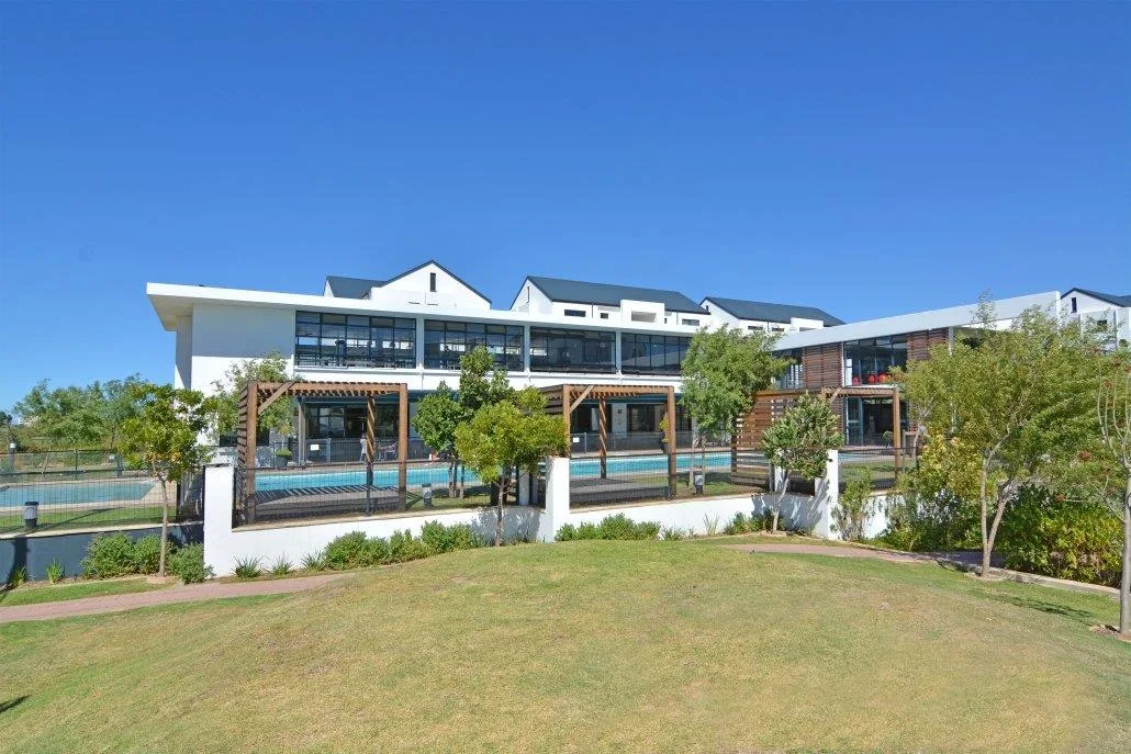 2 Bedroom Apartment / flat to rent in De Velde