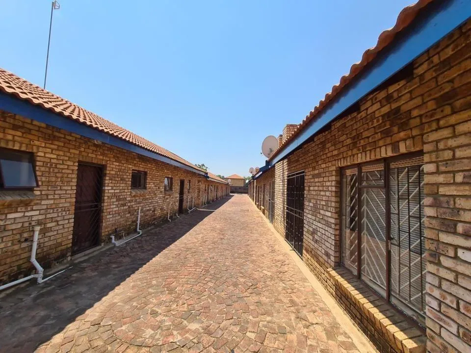 1 Bedroom Apartment / flat to rent in Die Bult