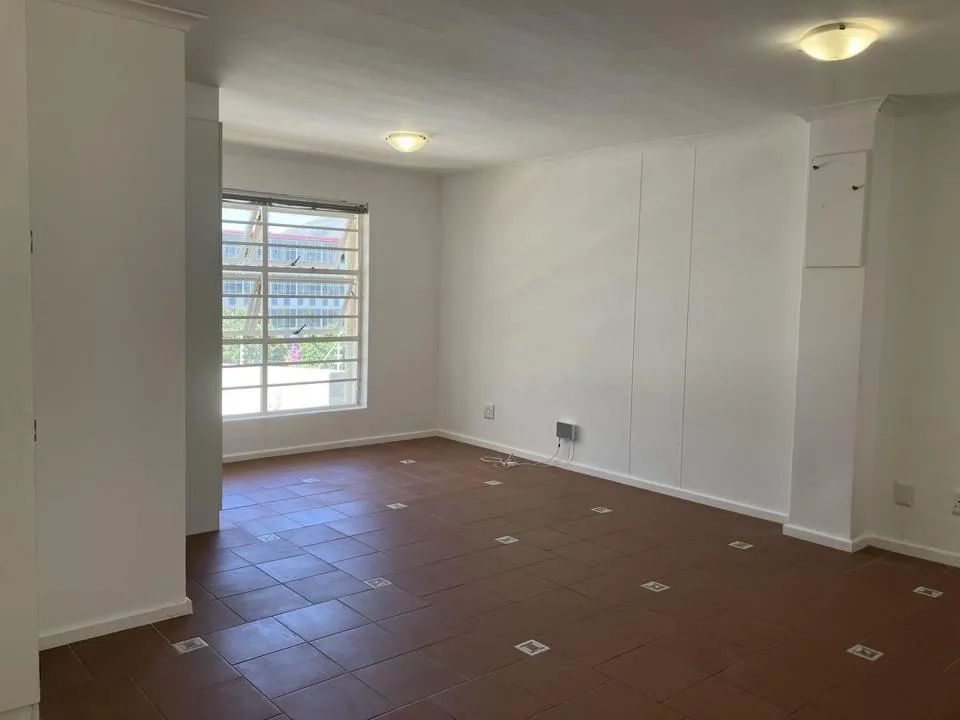 0.5 Bedroom Apartment / flat to rent in Gardens