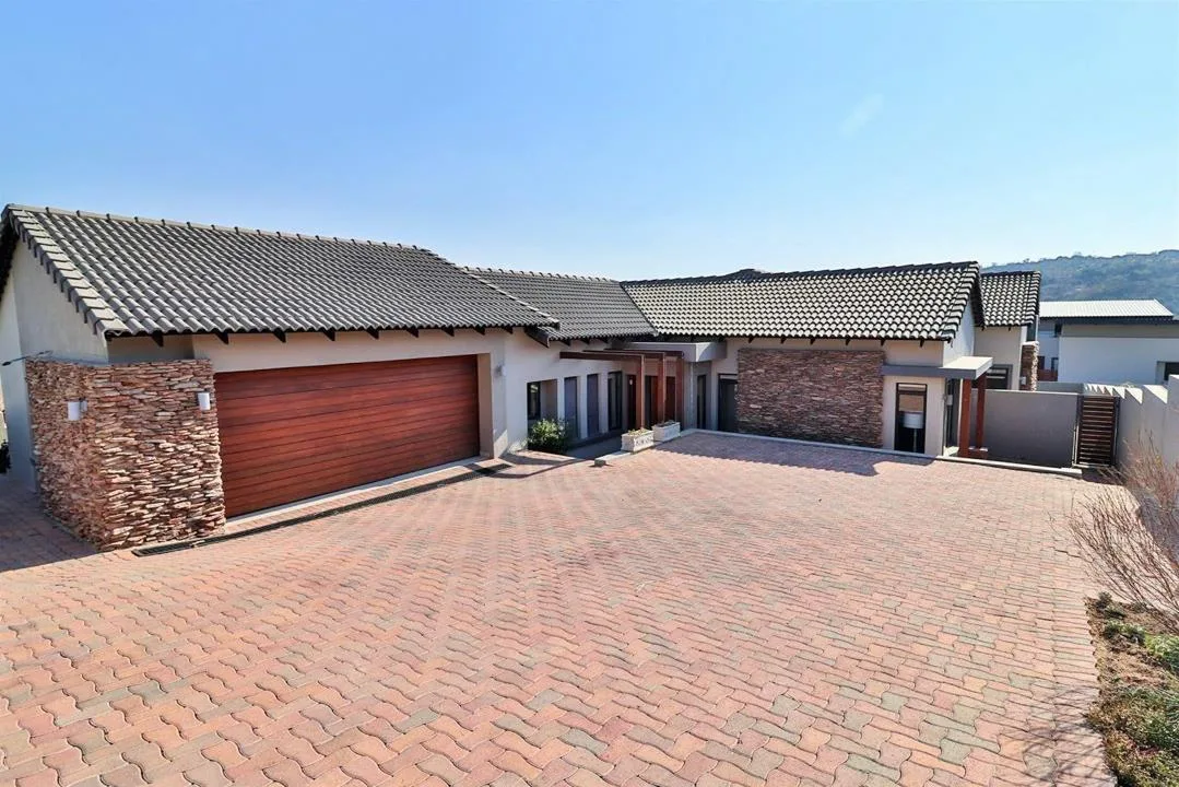 4 Bedroom House to rent in Sonheuwel