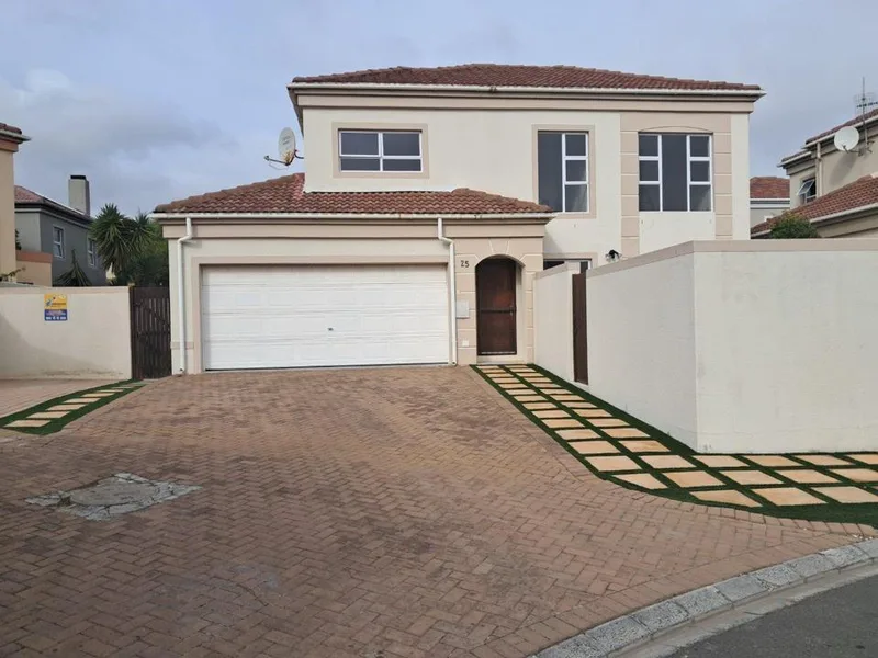 3 Bedroom House to rent in Century City