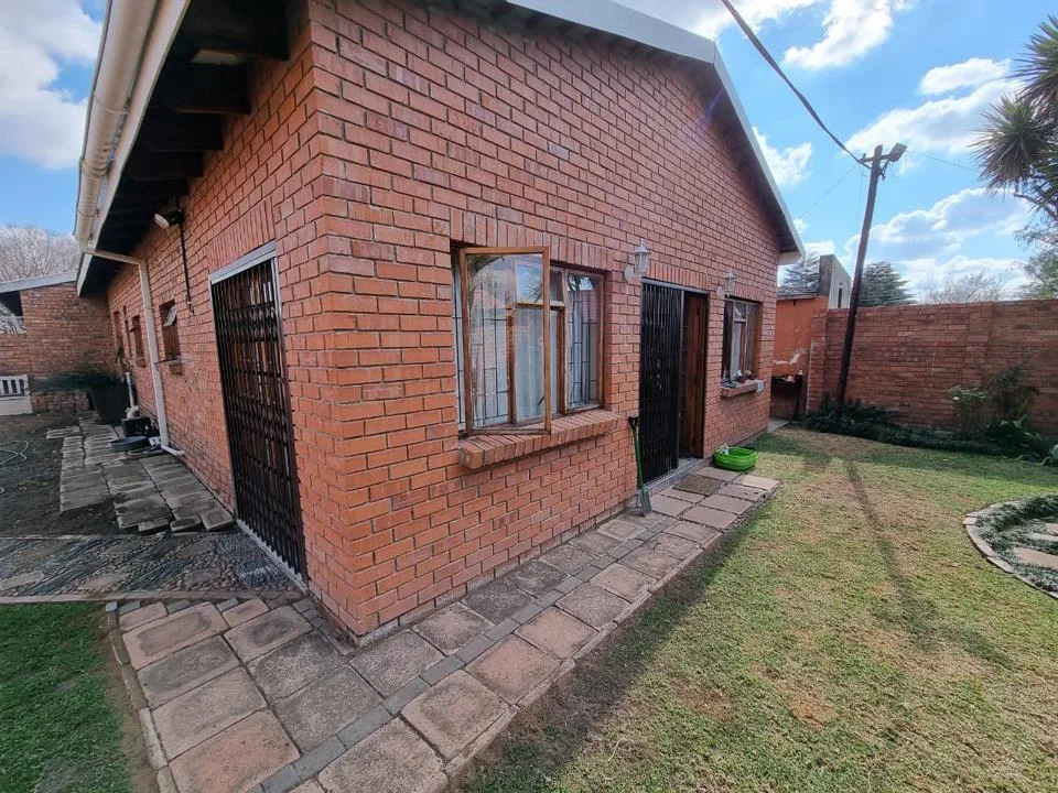 2 Bedroom Townhouse for sale in Bethlehem Central