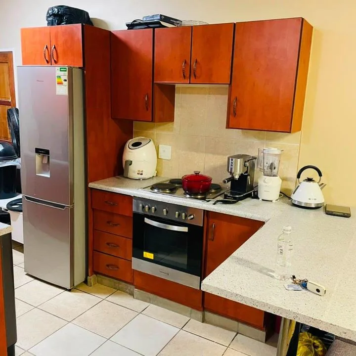 3 Bedroom Apartment / flat to rent in Neserhof