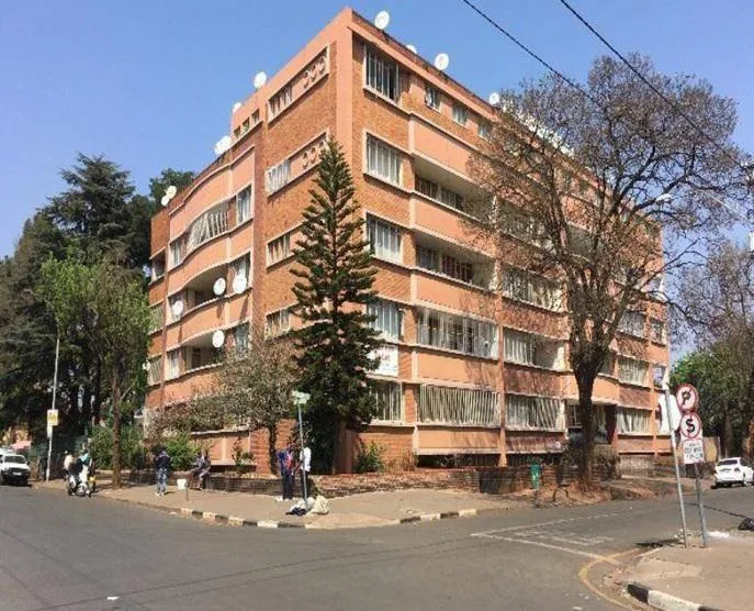 2 Bedroom Apartment / flat to rent in Yeoville