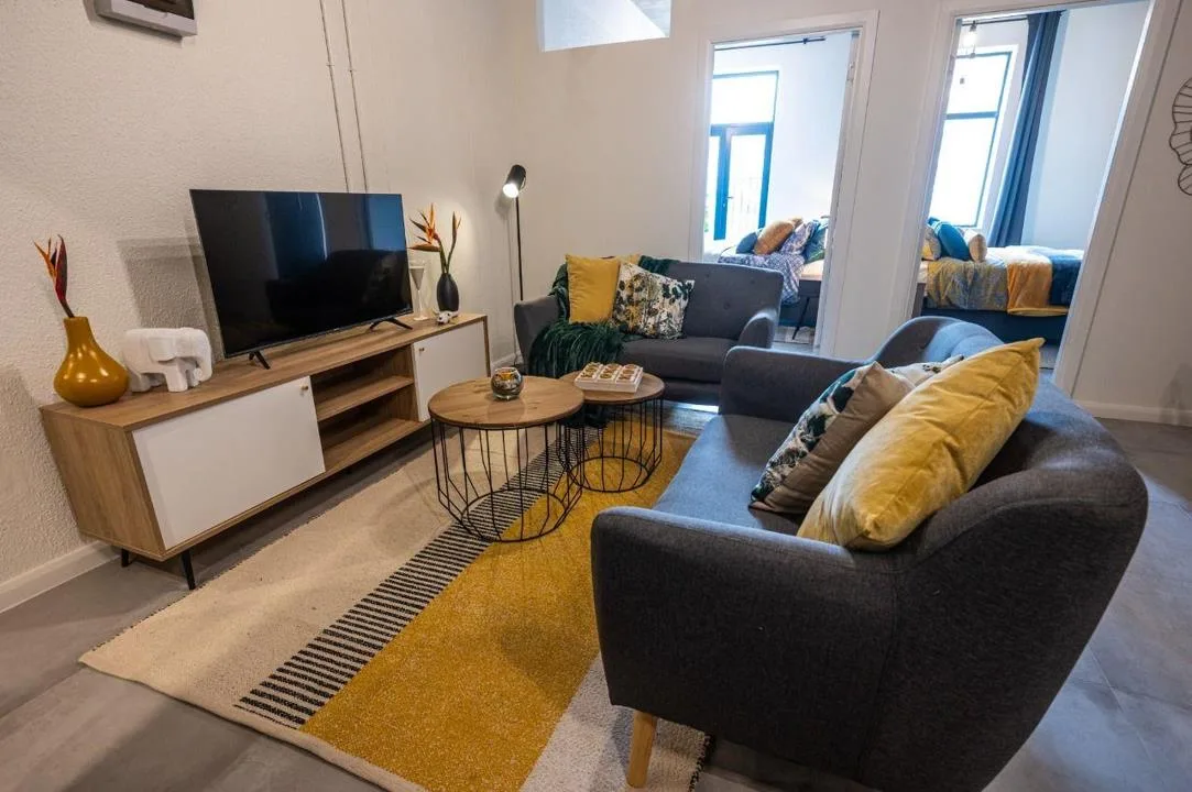 2 Bedroom Apartment / flat to rent in Cape Town City Centre