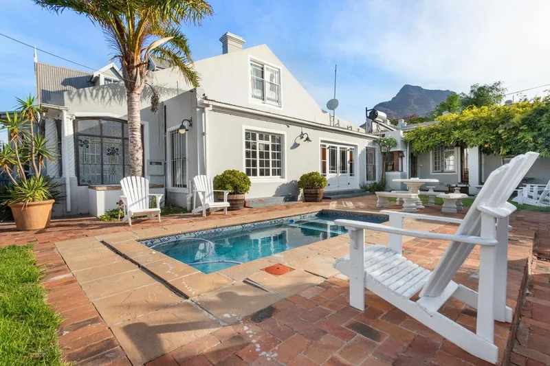 10 Bedroom House to rent in Observatory
