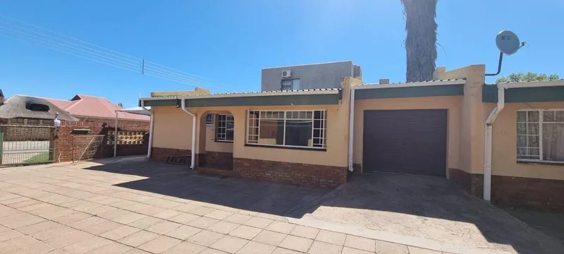 2 Bedroom House to rent in Kuruman