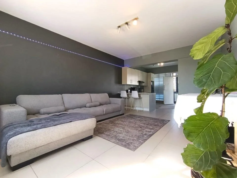 1 Bedroom Apartment / flat to rent in Illovo
