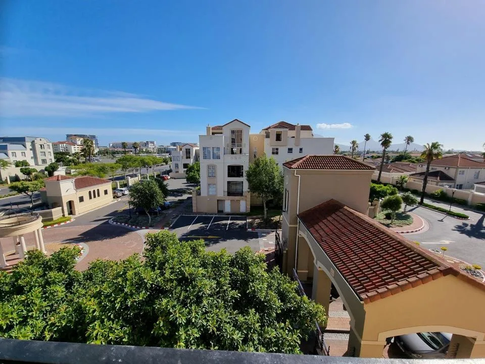 2 Bedroom Apartment / flat to rent in Century City