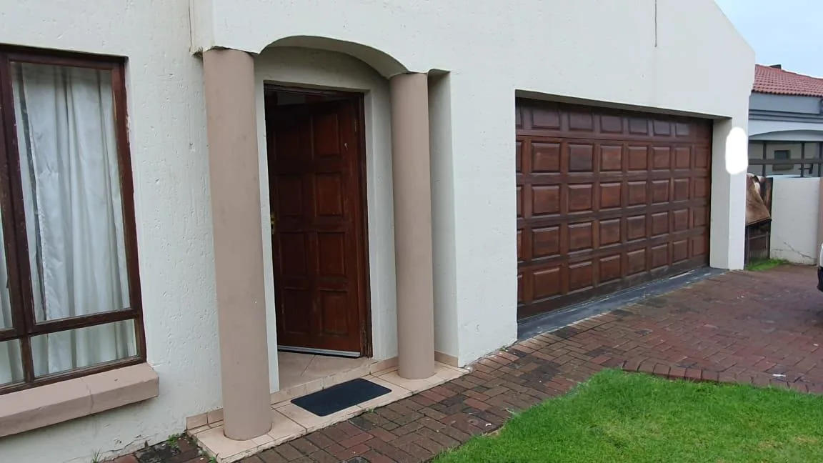3 Bedroom Townhouse to rent in Reyno Ridge