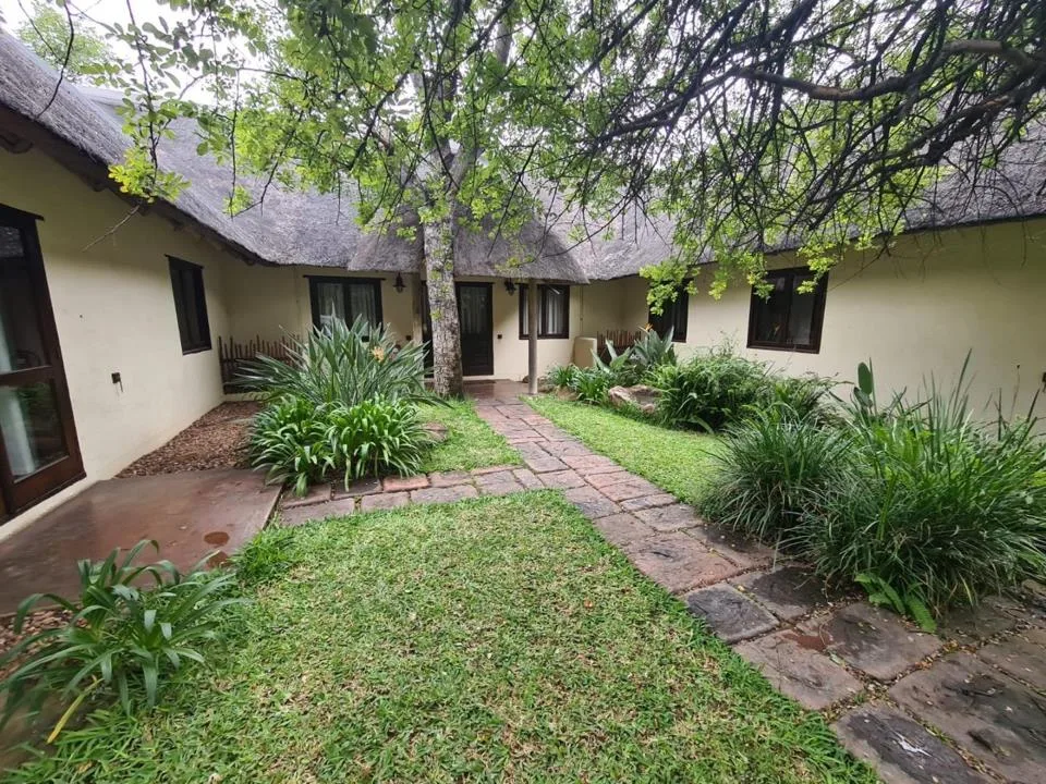 4 Bedroom House for sale in Phalaborwa