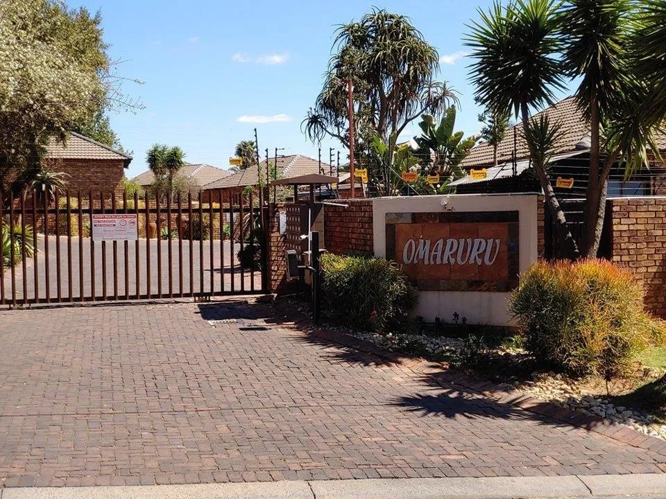 3 Bedroom Townhouse to rent in Radiokop