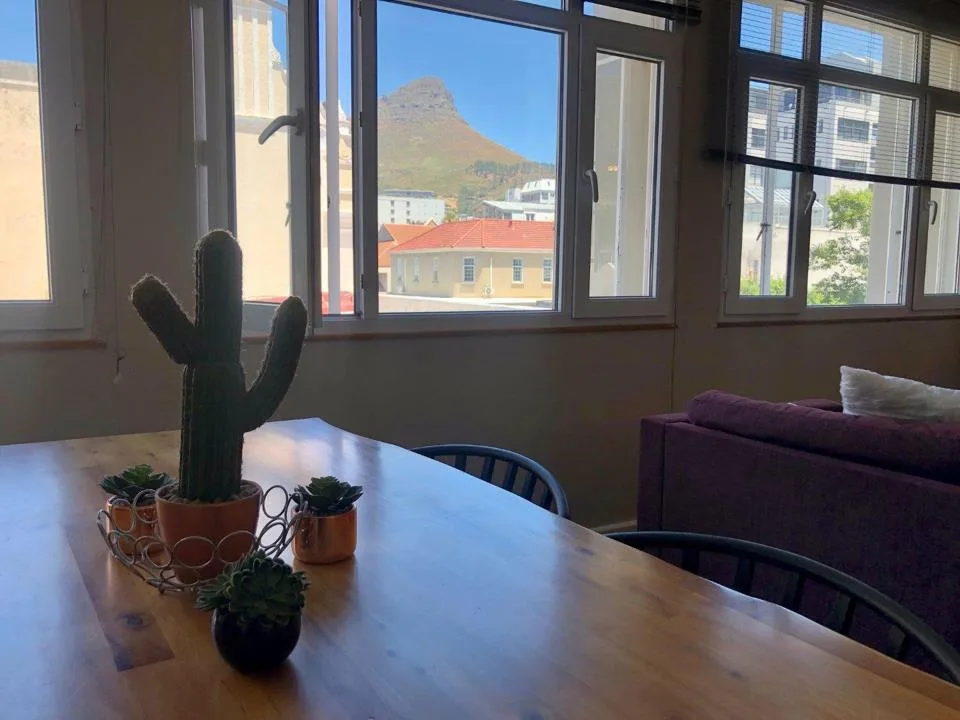 0.5 Bedroom Apartment / flat to rent in Cape Town City Centre