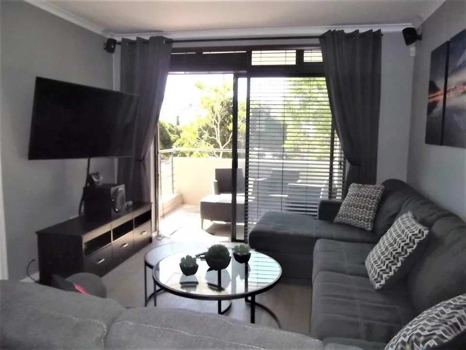 2 Bedroom Apartment / flat to rent in Century City