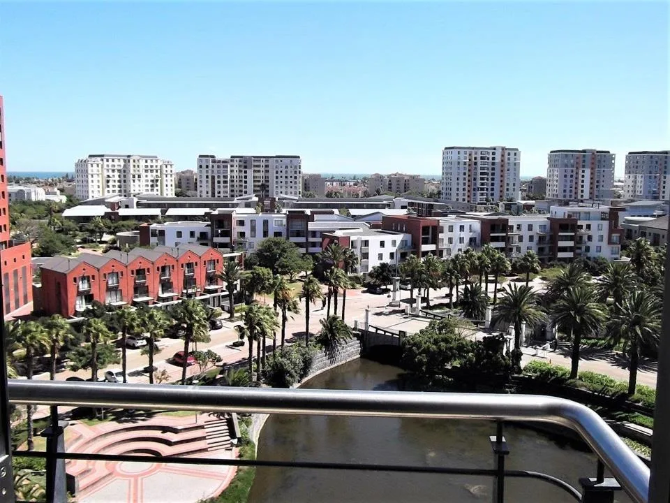 2 Bedroom Apartment / flat to rent in Century City