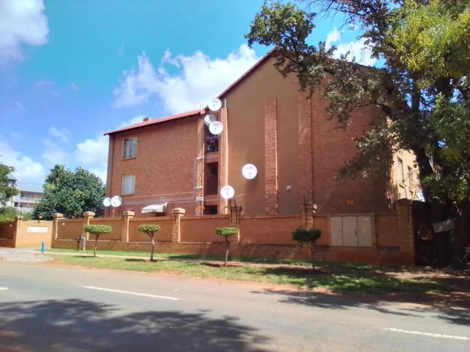 2 Bedroom Apartment / flat to rent in Pretoria North