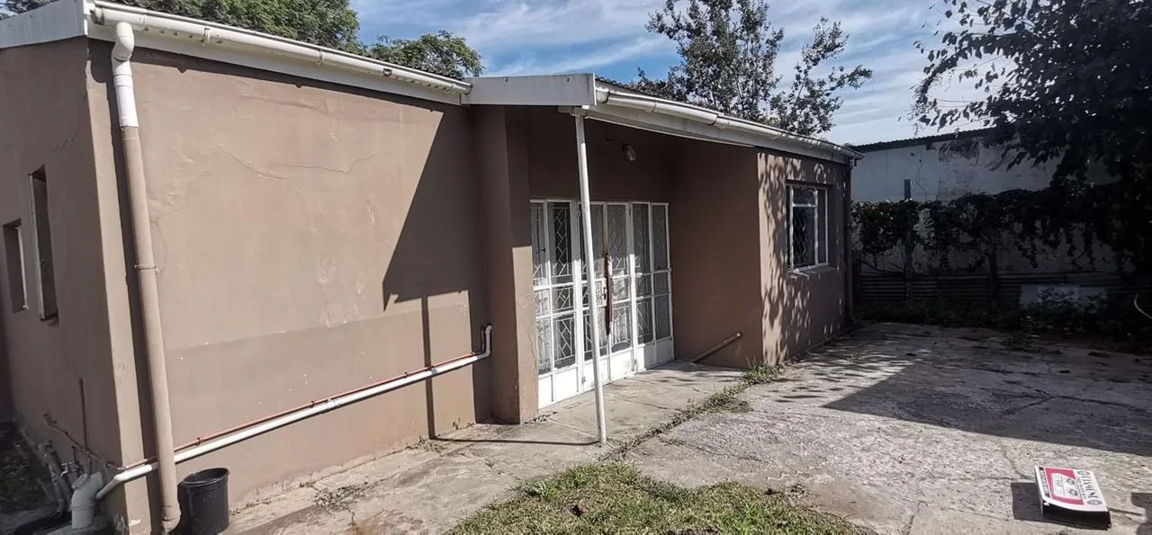4 Bedroom House for sale in King Williams Town Central