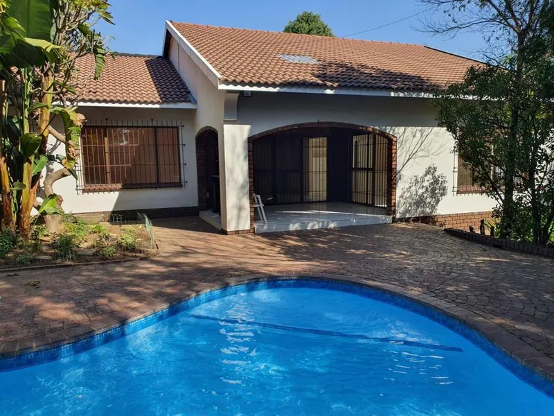 5 Bedroom House to rent in Morningside Ext 40