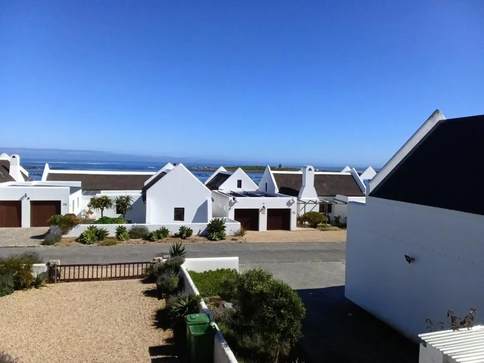 1 Bedroom Apartment / flat to rent in Jacobsbaai