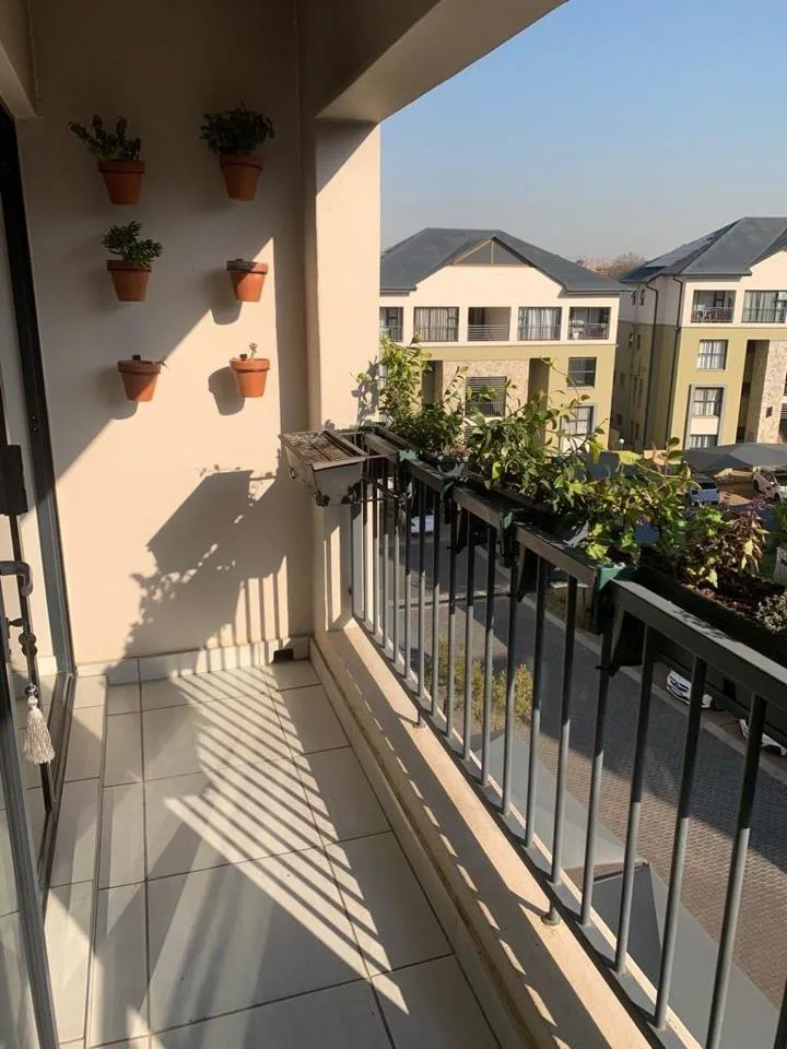 1 Bedroom Apartment / flat to rent in Waterfall