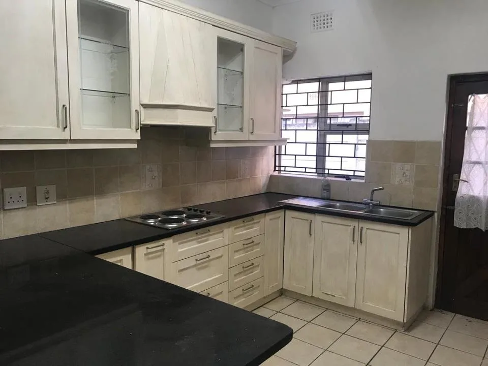 3 Bedroom House to rent in Wynberg