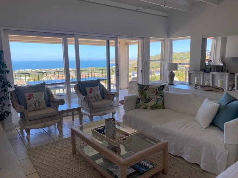 4 Bedroom House to rent in Whale Rock Heights
