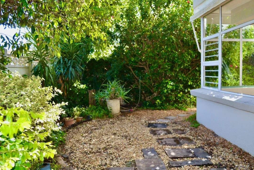 2 Bedroom Apartment / flat to rent in Vredehoek