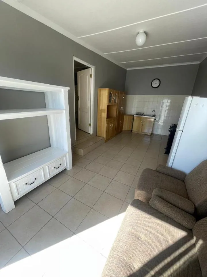 1 Bedroom Apartment / flat to rent in Cradock