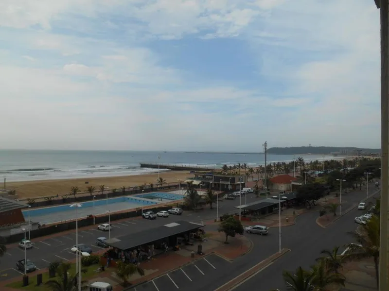 2 Bedroom Apartment / flat for sale in North Beach