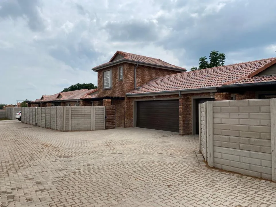 3 Bedroom House to rent in Ngwenya River Estate