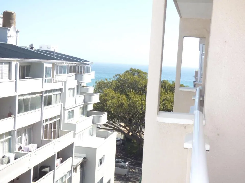 1 Bedroom Apartment / flat to rent in Sea Point
