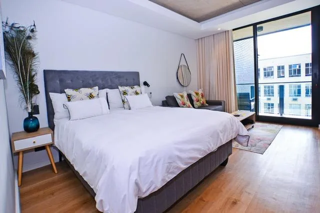Apartment / flat to rent in Sea Point