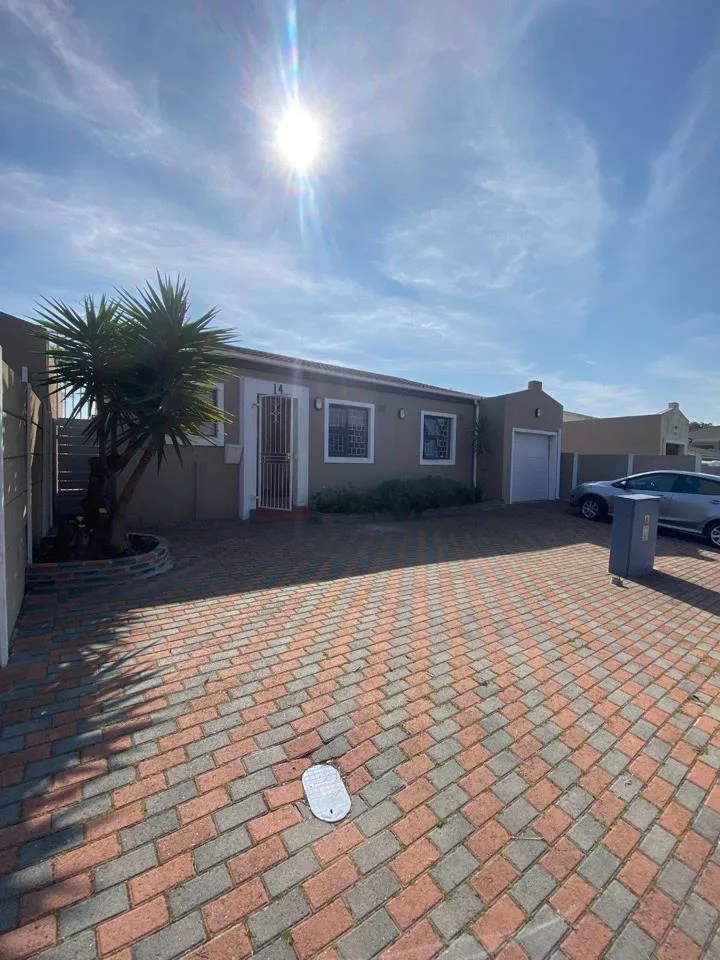 3 Bedroom House to rent in Sanddrift