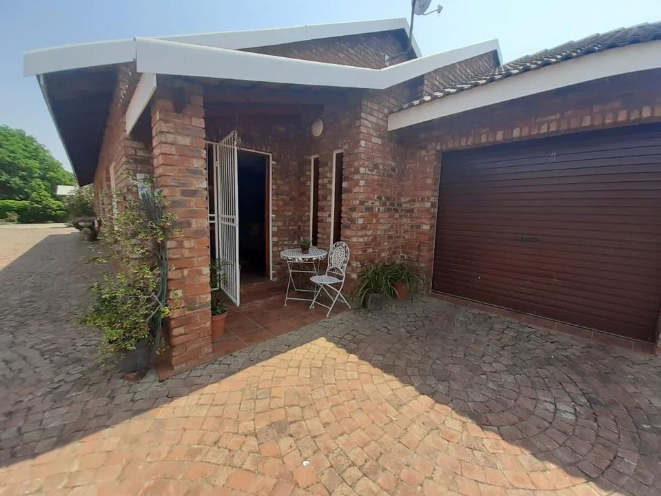 2 Bedroom Townhouse for sale in Parys