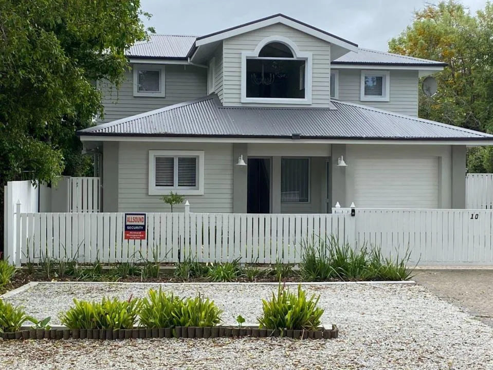 4 Bedroom House to rent in Leisure Isle