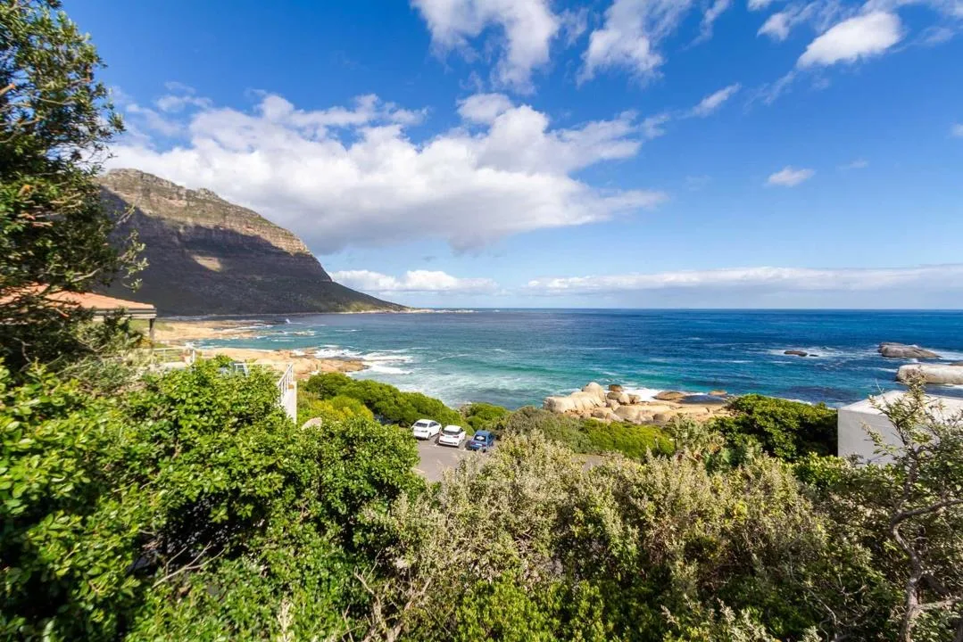 3 Bedroom Apartment / flat to rent in Llandudno
