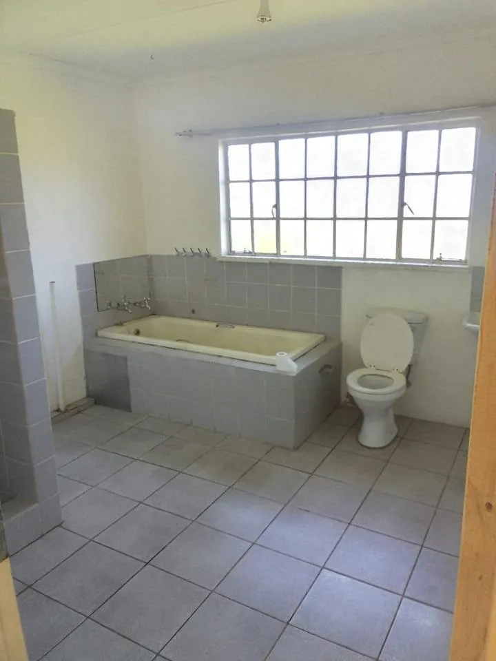3 Bedroom House to rent in Hillside