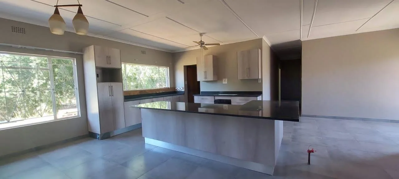 4 Bedroom House for sale in Kuruman