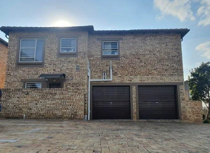 3 Bedroom Townhouse to rent in Wilgeheuwel