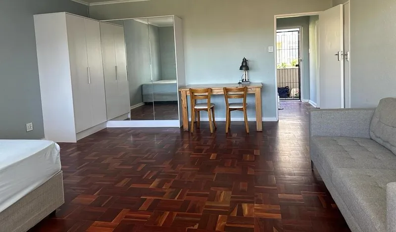 0.5 Bedroom Apartment / flat to rent in Sea Point