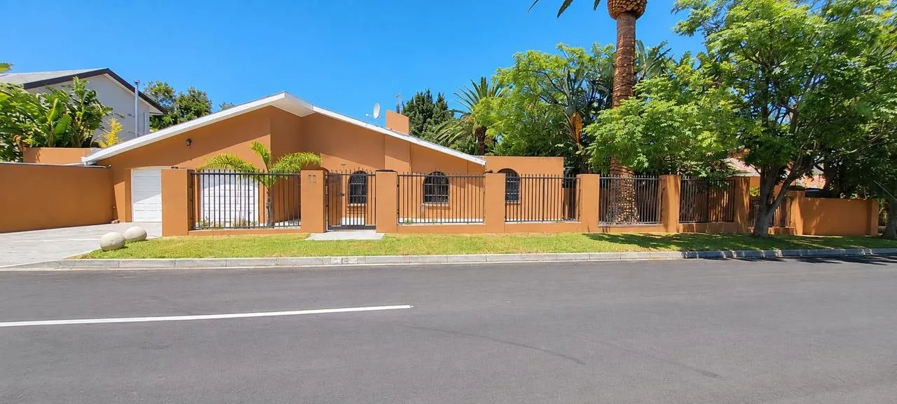 4 Bedroom House to rent in Panorama