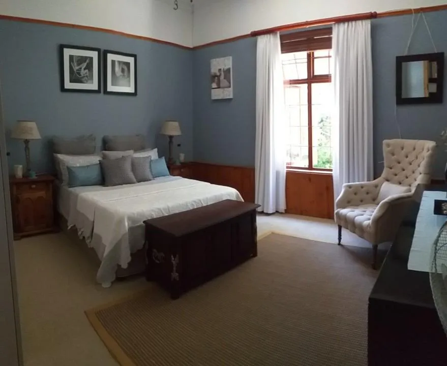 4 Bedroom House for sale in Victoria West