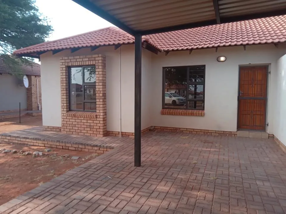 2 Bedroom House to rent in Kathu